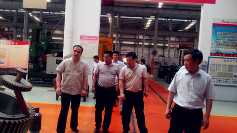 宜昌市市委副秘書長(zhǎng)高杰一行蒞臨長(zhǎng)機(jī)科技公司指導(dǎo)工作
