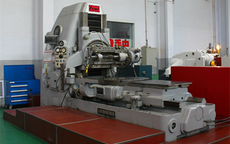 德國利勃海爾L1500滾齒機