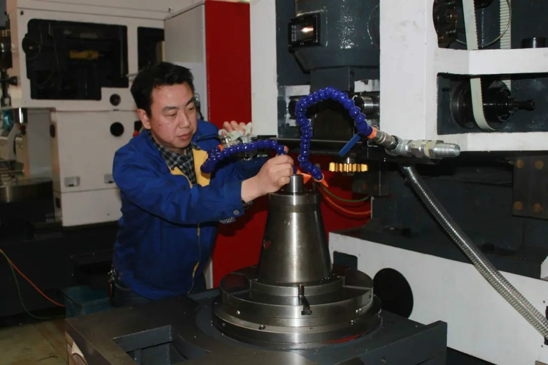 速圍觀！“拼命三郎”袁勇